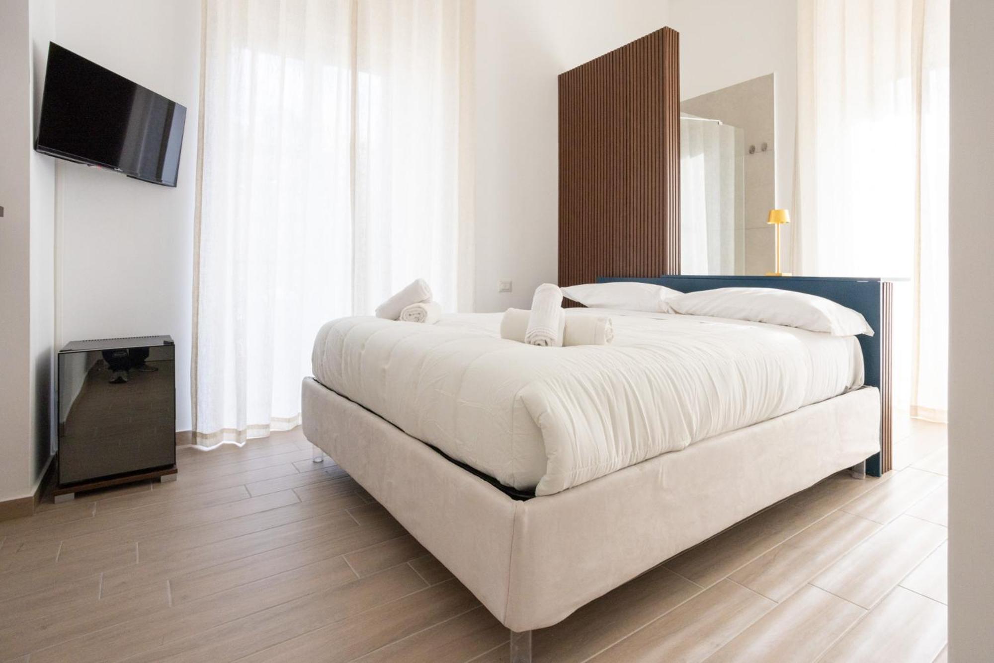 Palazzo Pepe Apartment Naples Exterior photo